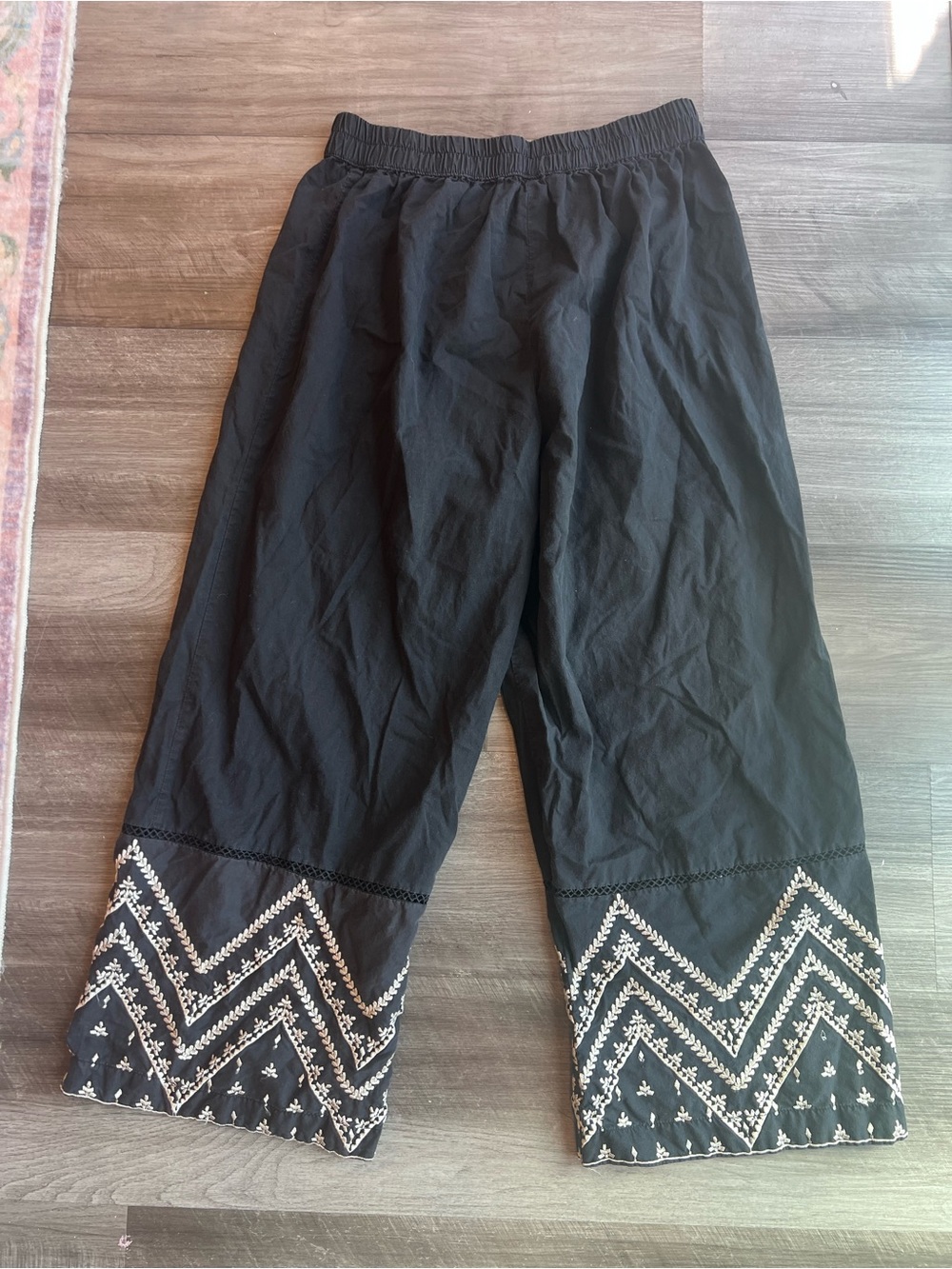 Black Wide-Leg Embroidered Hem Pants